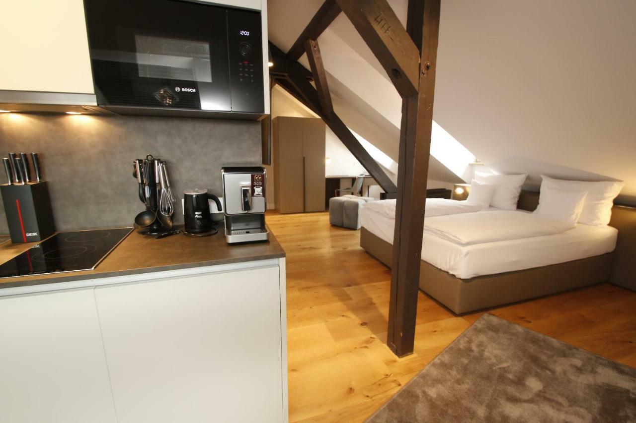 Amelie No 1 Hotel & Appartements 朗道因德普法尔茨 外观 照片