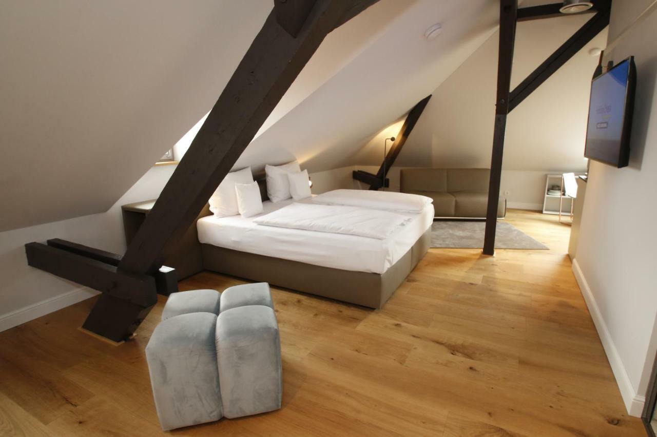 Amelie No 1 Hotel & Appartements 朗道因德普法尔茨 外观 照片