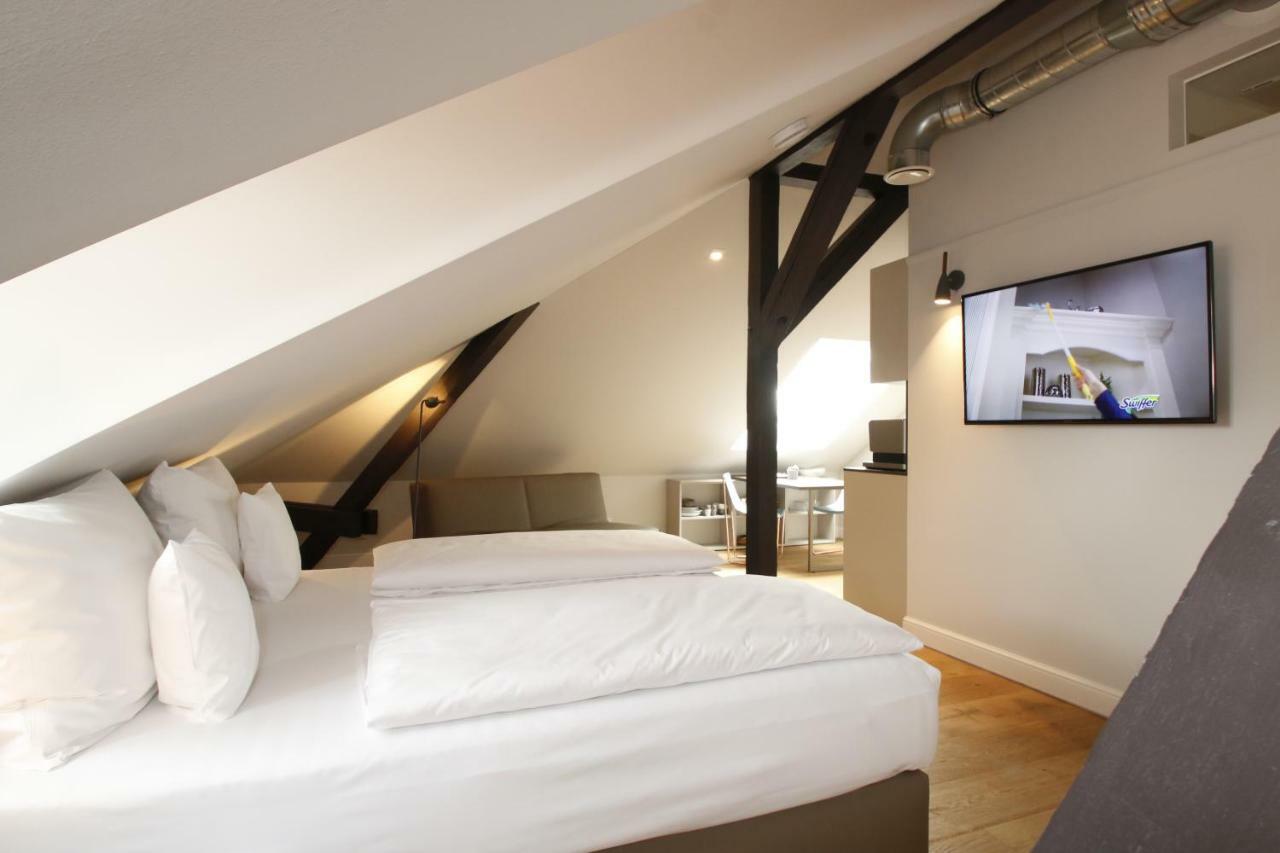 Amelie No 1 Hotel & Appartements 朗道因德普法尔茨 外观 照片